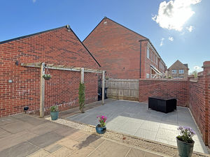 Photo 31- click for photo gallery